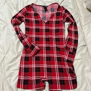 FASHION NOVA SLEEP ROMPER